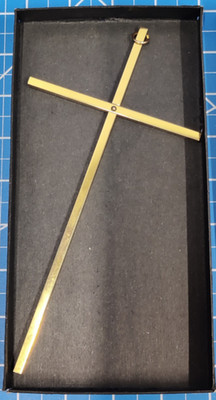Dicksons 8 '' Gold / Brass Metal Wall Cross 42717