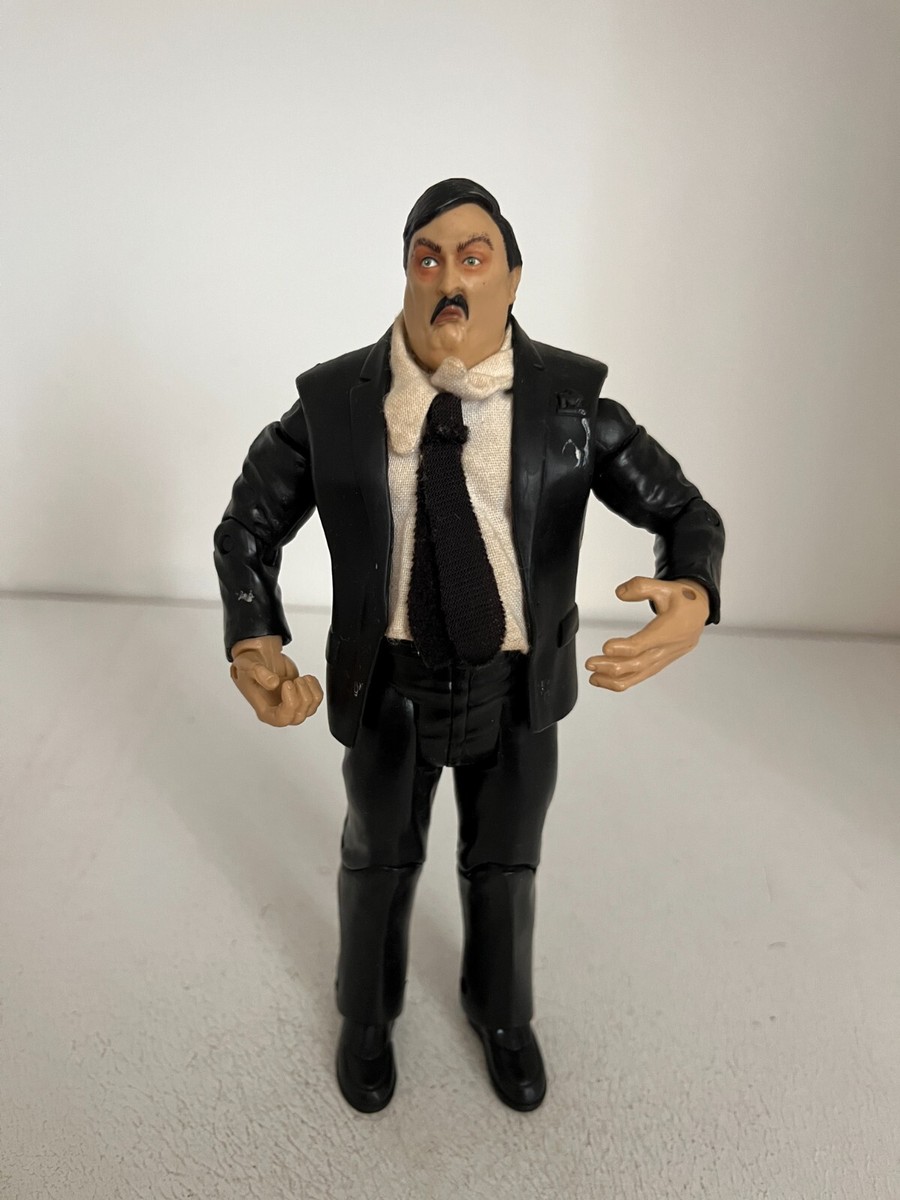 ポール・べアラー　WWEクラシック WWF WWE PAUL BEARER JAKKS CLASSIC SUPERSTARS SERIES 9