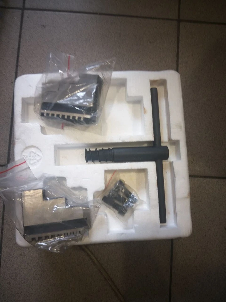 Самоцентрирующийся патрон SANOU с двумя челюстями. 8 дюймов (200 мм). Бесплатная доставка. - Изображение 3 из 3