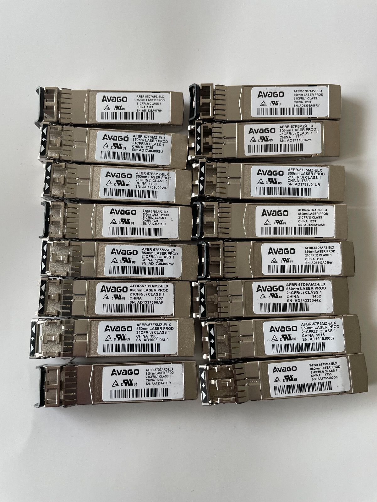 Lot 16 x  AVAGO AFBR-57F5MZ-ELX 850nm Optical SW Transceiver 16Gb  FC Vat inc