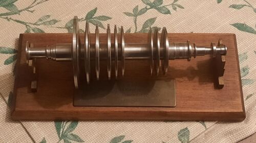 Rolls-Royce Turbine Rotor Shaft - Producing 19.8 M.W of Power