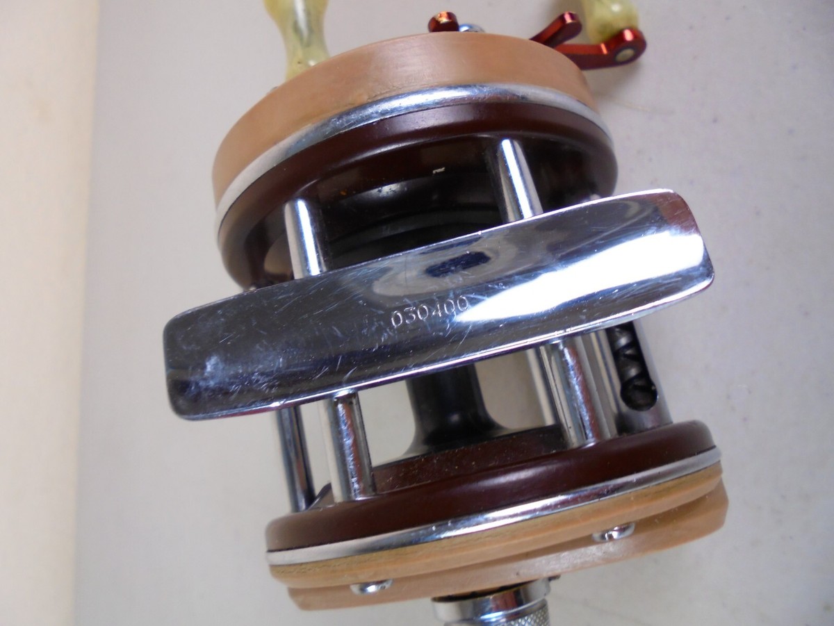 Vintage Abu Garcia 3000 Ambassadeur Reel Bass Fishing - Made