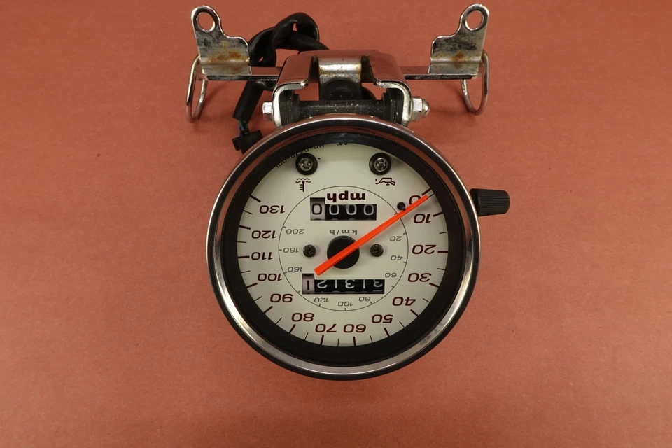 2000-2007 Honda Shadow Sabre VT1100 VT1100C2 Speedometer Gages Cluster - Image 4 of 4