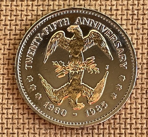 ✅1985 John F. Kennedy Presidential 25th Anniversary 2-Tone Coin Token Medal 1.5" - Picture 6 of 7