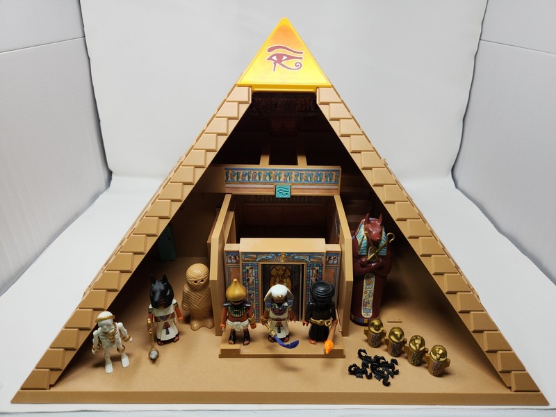 PLAYMOBIL 4240 EGYPTIAN PYRAMID All Pieces Complete Vintage Retired