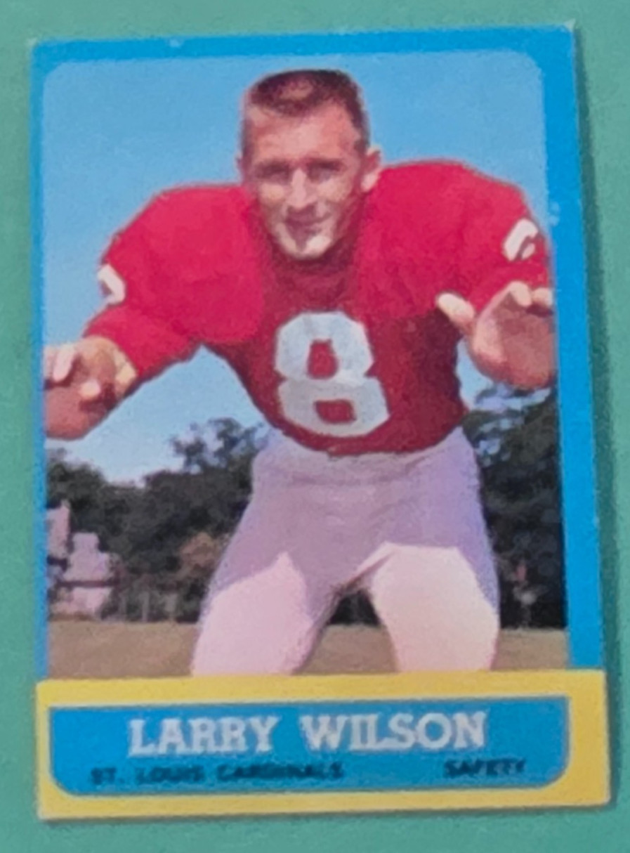 1963 Topps Football #155 Larry Wilson RC (Cardinals)