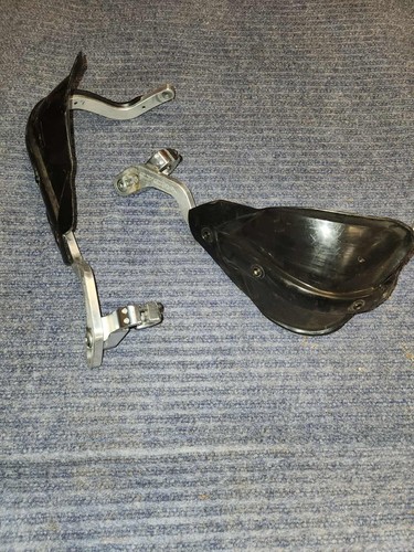 Cycra Hand Guards Brush Guards 1-1/8 Clamp - Picture 1 of 5