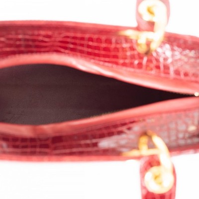 72578 auth CHRISTIAN DIOR burgundy shiny CROC LADY DIOR MEDIUM