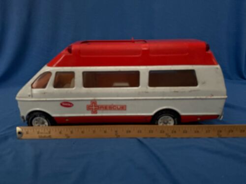 1976-77 TONKA Ambulance Emergency Van w/People - Vintage Pressed Steel Toy Truck - Picture 16 of 24