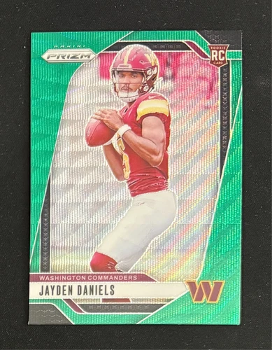 2024 Panini Prizm - Rookie Jayden Daniels #347 Green Wave Prizm (RC)