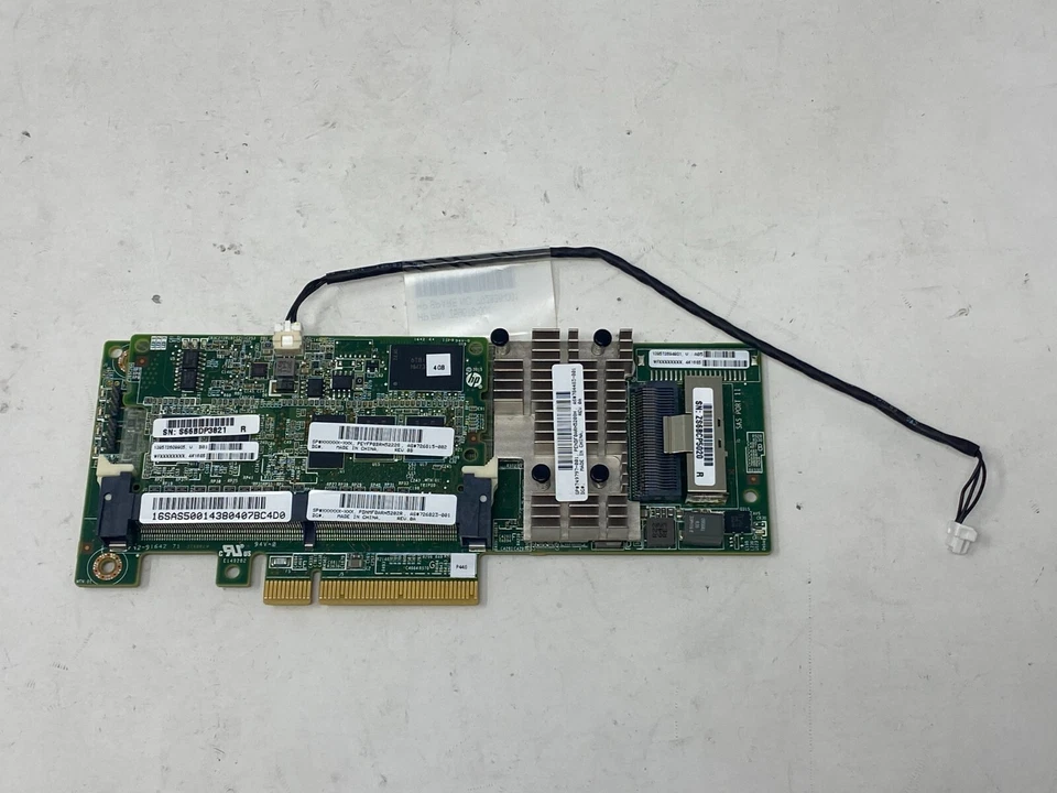 726821-B21 HP P440 Smart Array 12GB/s SAS Controller 726823-001 w/ 4GB FBWC - Image 4 of 4