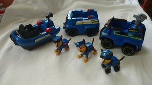 paw patrol chase spy cruiser