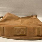 Foto 10 di 14