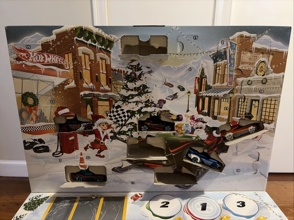 2019 Hot Wheels Christmas Advent Calendar ONLY 5 Toy Car Set with 16 Accessories - Image 4 of 4