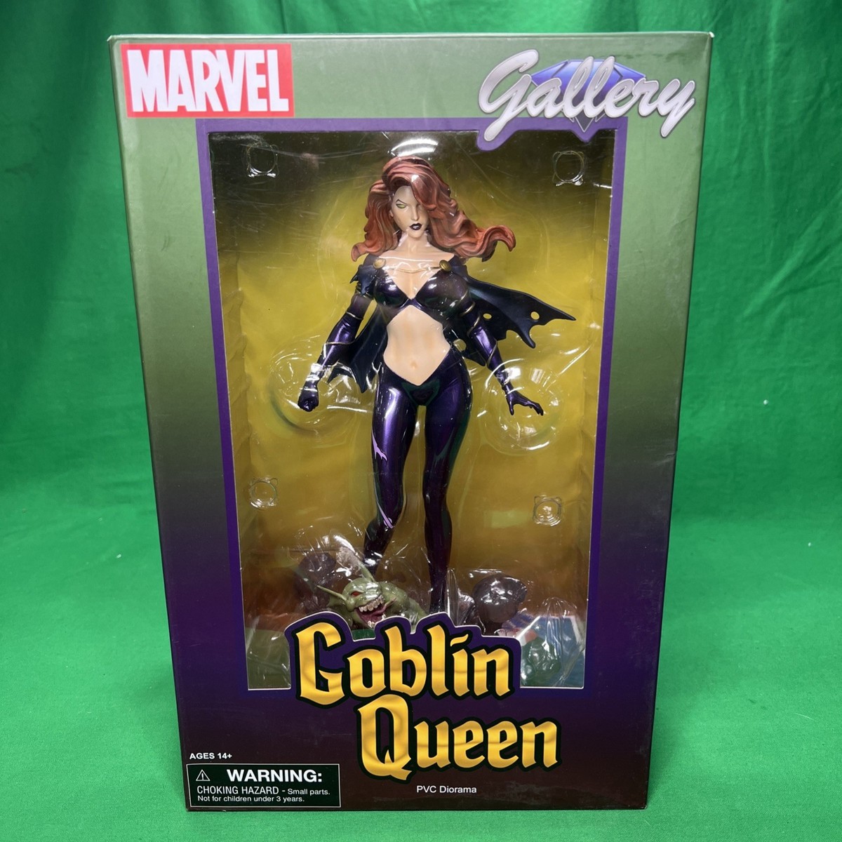 Diamond Select Toys Marvel Comic Gallery Goblin Queen PVC Statue