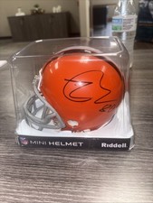 Travis Benjamin Cleveland Browns Autographed Mini Helmet Ridell #80