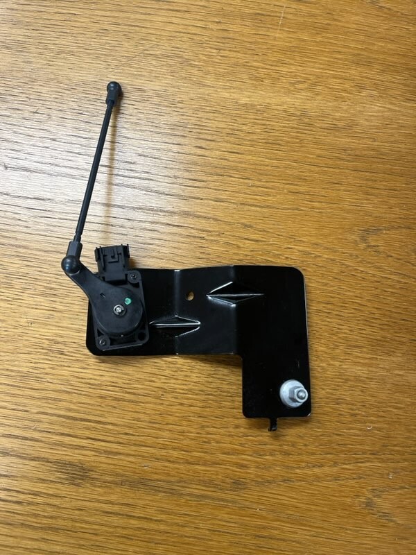 Chevrolet GM OEM Camaro Ride Control-Front Leveling Rear