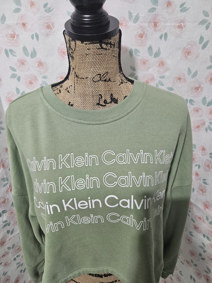 CALVIN KLEIN, WOMEN'S OLIVE GREEN COTTON BL LONG SLEEVED LOGO SWEATSHIRT SZ M - Image 2 of 4