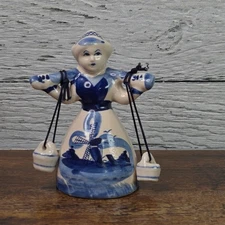 Vintage DELFT BLUE Holland Dutch Girl Milk Maid Porcelain Handpainted 4"