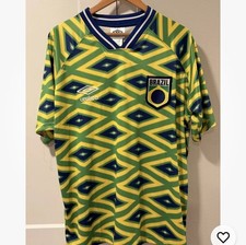 Umbro Brazil National Team Vintage Retro Style Soccer Jersey Men's Size L NWT