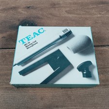 TEAC MC10 Moving Coil Microphone with Accessories