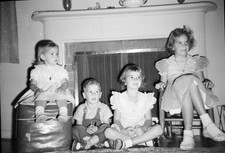 Négatif photo ancien 1959 Californie enfant fille fête anniversaire