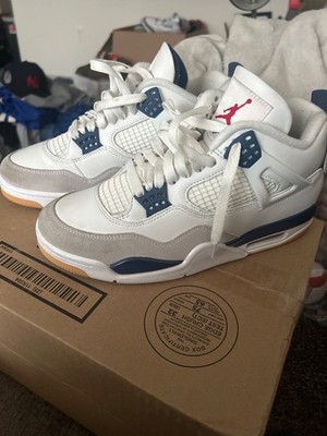 Size 8.5 - Nike SB x Air Jordan 4 Retro SP Navy