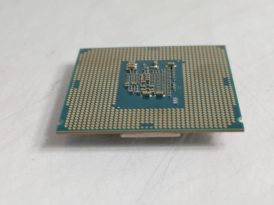Intel Core i3-7100 3.9 GHz 8 GT/s LGA 1151 Desktop CPU Processor SR35C - Image 3 of 4