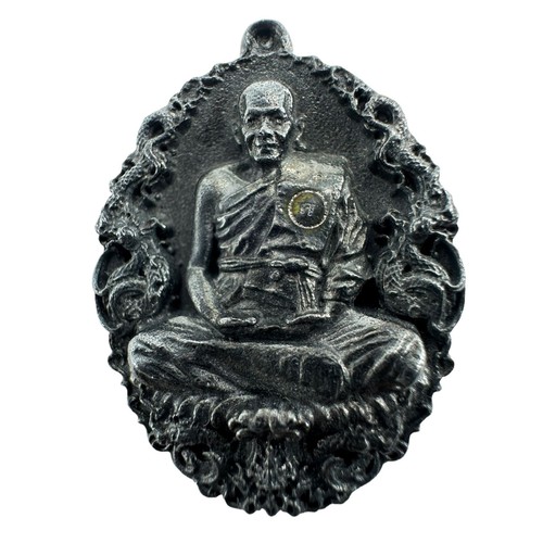 PERFECT Luang Pu Maha Sila, ancient cast coin, Mekphat Thai amulets. Genuine. - Picture 13 of 15
