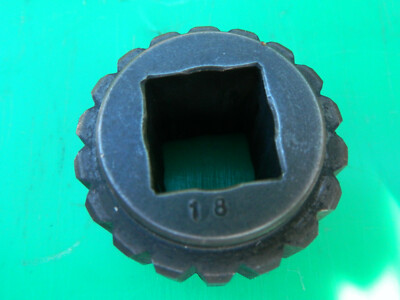 1x Bilz 6705856 square insert 18 for Bilz universal ratchet size 4 ratchet 