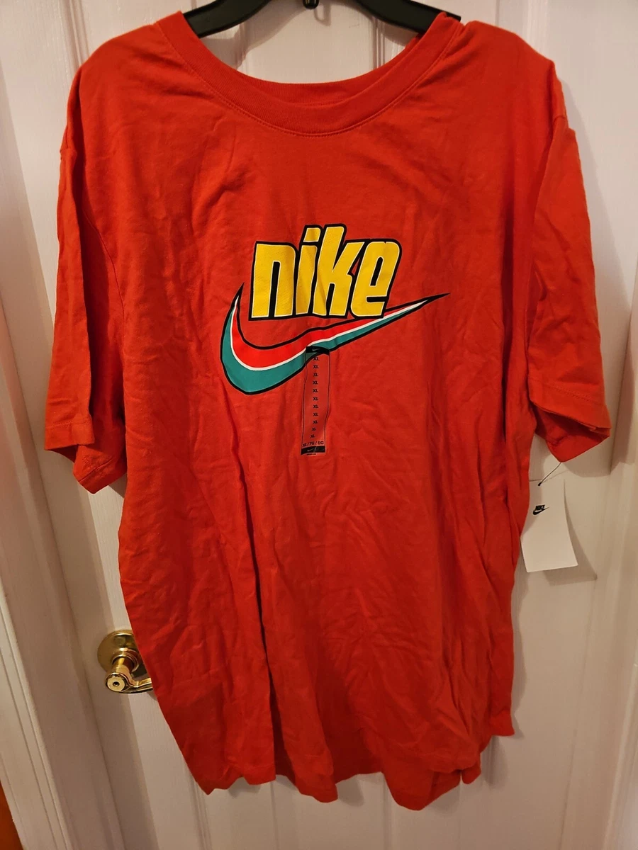 Red and green nike shirt hotsell