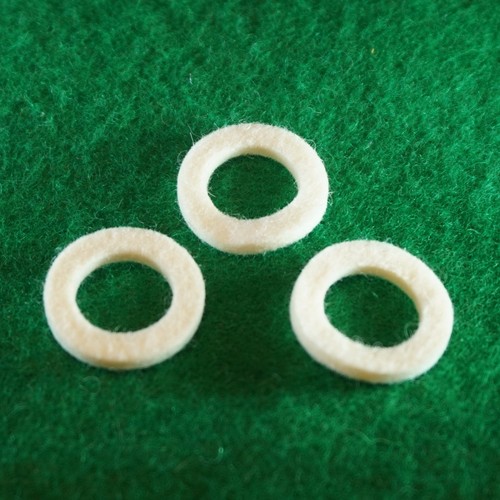 Bach Bundy Valve Top Cap Felt Washer - Set of 3 - for Trumpet /Cornet Flugelhorn - Picture 2 of 3