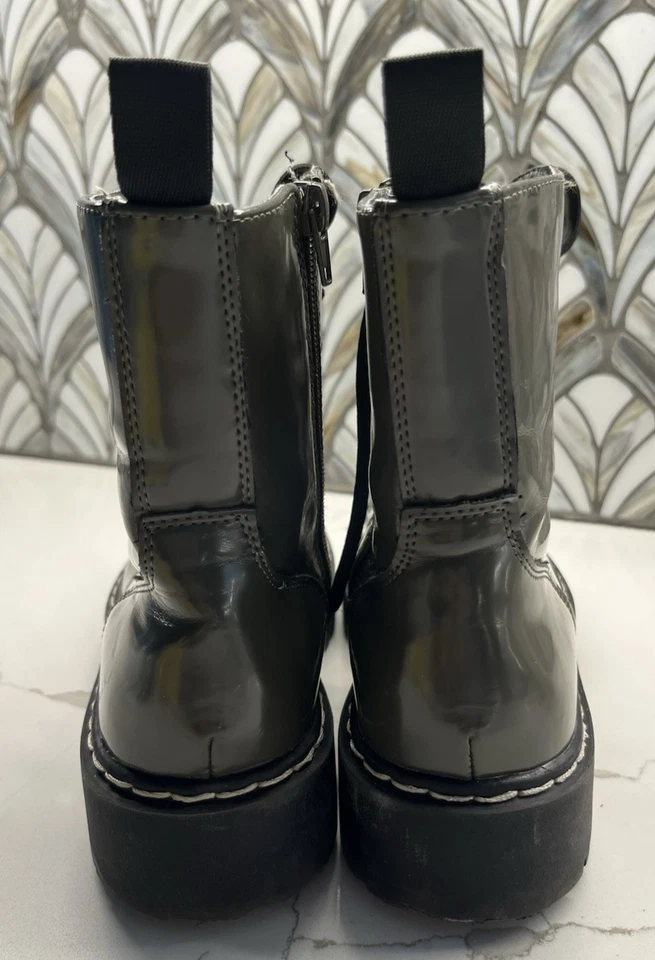 Sincerely Jules Harley Vegan Leather Olive Green Combat Boots Size 8 - Image 2 of 4