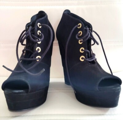 Diane von Furstenberg Black Suede Lace Up Peep Toe Platform Bootie Wedges, Sz 7.