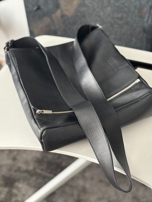 Dein bester Freund im Job: Original BREE Messenger-Bag für U-Bahn, Fahrrad & Co.