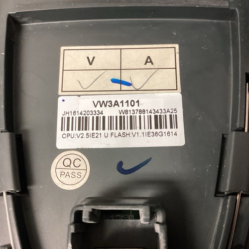 Schneider Electric VW3A1101 Remote LCD Display Keypad - (LPW73T) - Picture 5 of 6