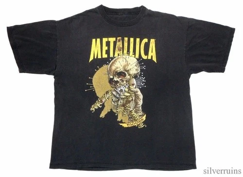 Metallica Vintage T Shirt Re Load Tour Concert 90's Pus 1990s vintage concert t-shirt, vintage, single stitch, B+ condition