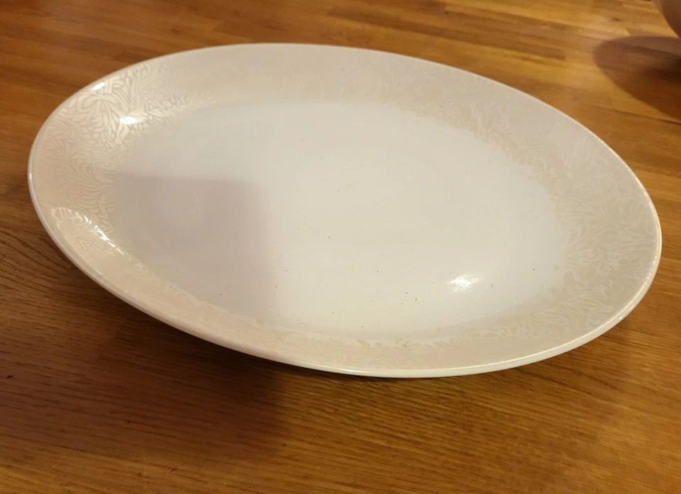 Denby Monsoon Lucille Gold Tableware - Available Individually - Image 4 of 4