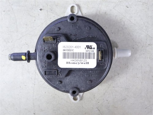 Honeywell IS20201-4001 Air Pressure Switch HK06NB123
