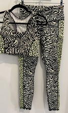 Fabletics Powerhold Animal Print Black Green Set Leggings 26" and Sports Bra 27"