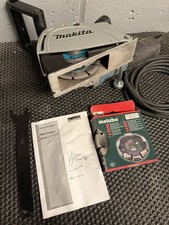 Makita Wall Chaser 125mm 240V SG1251J + Case + Metabo Triple Diamond Blade
