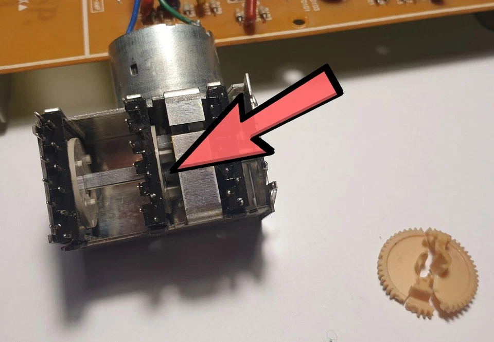 Onkyo A-9510 Motorized Selector Gear - Image 2 of 4