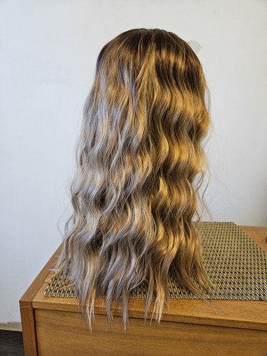 NEW OMBRE CHAMPAGNE WAVY BLONDE LACE FRONT WIG - Picture 5 of 7