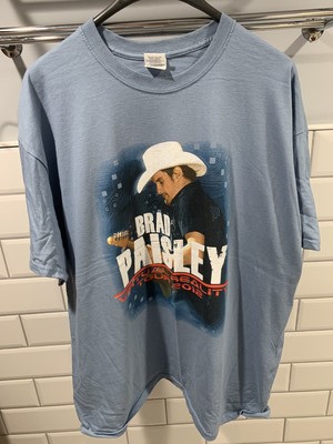 Brad Paisley Virtual Reality World Tour 2012 & 2013 Mens XL T-Shirts - 2 Shirts!