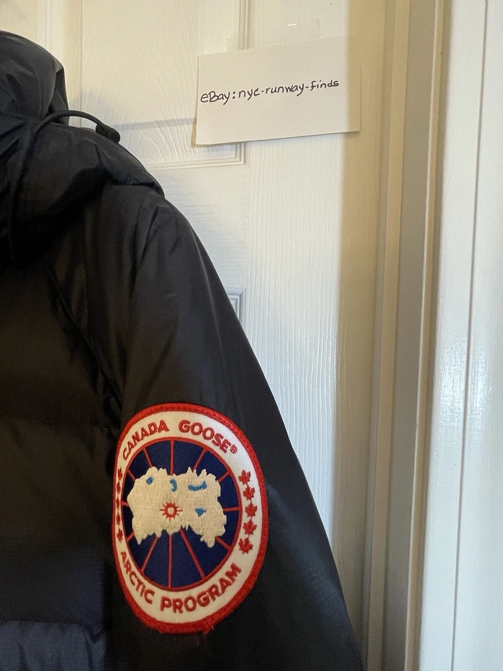 Auténtico acolchado Canada Goose Approach para hombre apenas usado - pequeño, negro Foto 3 de 4