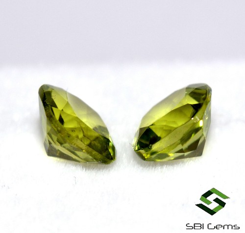 Peridoto Naturale Taglio Cuscino Coppia 6 mm 2,11 Cts Lucido Arizona Miniera Gemme - Foto 2 di 3