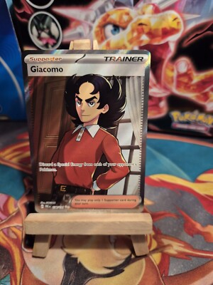 Pokemon - Giacomo - 138/131 - SV Prismatic Evolutions - Full Art Trainer