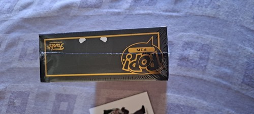 Batman Dceased Funko Pop pin New Sealed Dc Comics and Joker sticker bundle - Picture 7 of 9