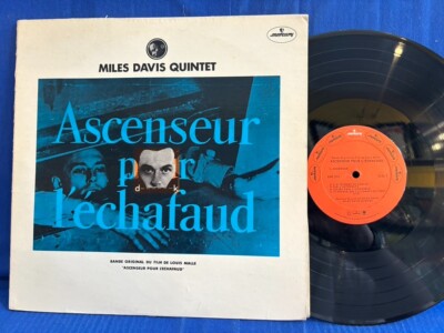 MILES DAVIS AUFZUG MERCURY 660213. 1974 USA LP NEAR MINT