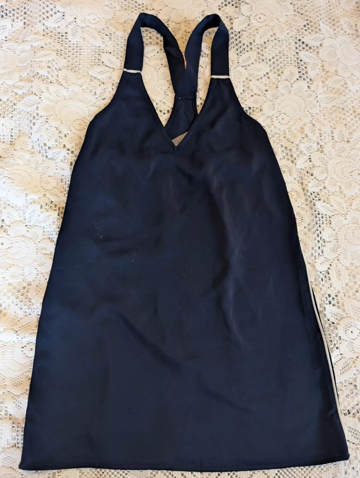 Négatif Supreme Mini Slip Bleu Marine avec Chemise Racerback Blanc XS